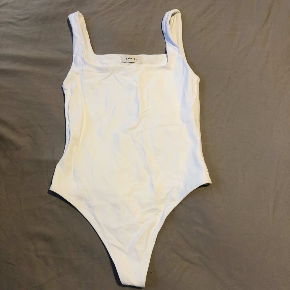Babaton (Aritzia) - contour fabric square neck bodysuit